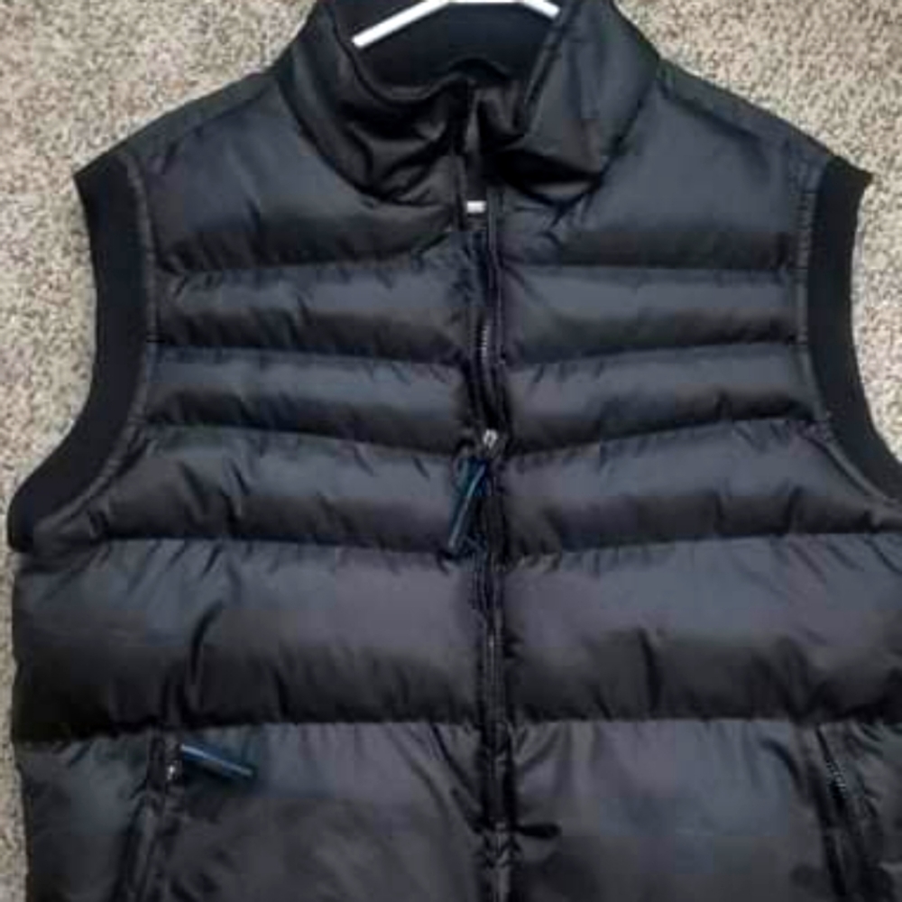 BRAND NEW CONDITION Mens Sz Med Fahrenheit Active Outerwear Vest